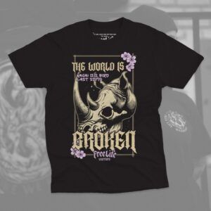 Camiseta FreeLife "The World Is Broken"