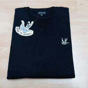 Jersey Hard To Handle "Cuello Pico" - Negro